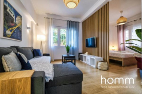 Romantic II homm® Studio in Picturesque Plaka